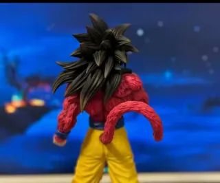 Figura Goku SSJ4 Dragon Ball Z(nuevo)