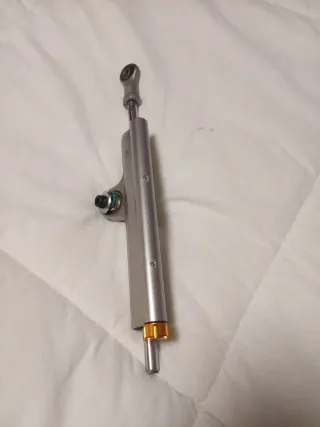 Amortiguador de dirección Ohlins