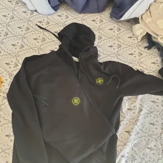 Conjunto Stone Island Negro