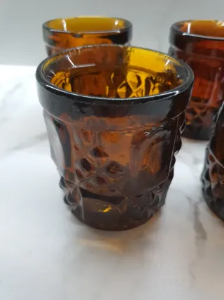 4 Vasos Ámbar Antiguos Labrados Cuba
