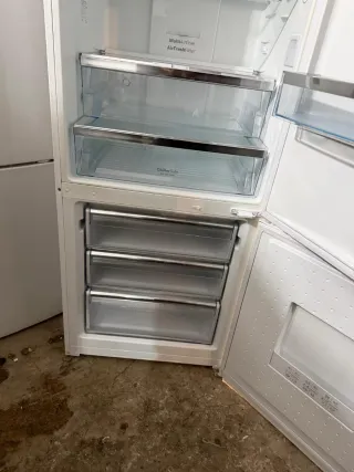 Nevera Bosch combi a+ 2,cm Nofrost