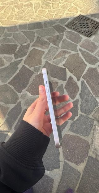 IPHONE 13 ORO ROSA 128GB CON CAJA Y PROTECTOR