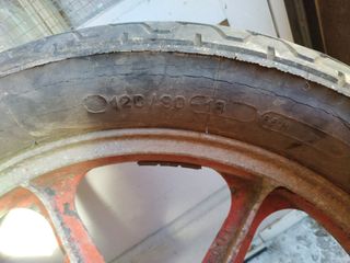 Kawasaki 500 Anni '80 ruota posteriore