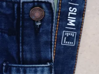 Vaqueros Cortefiel Slim Azules