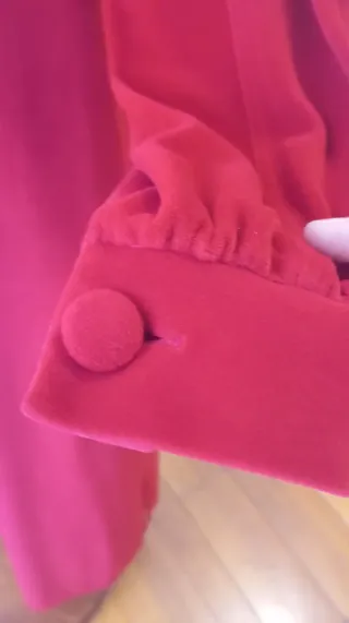 Vestido vintage largo terciopelo color frambuesa.