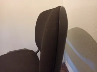 Silla de oficina negra