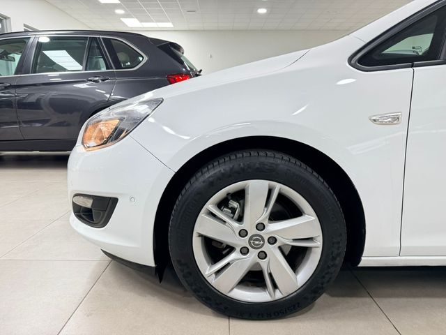 Opel Astra 2.0 CDTI 165 CV SELECTIVE 17" 2015