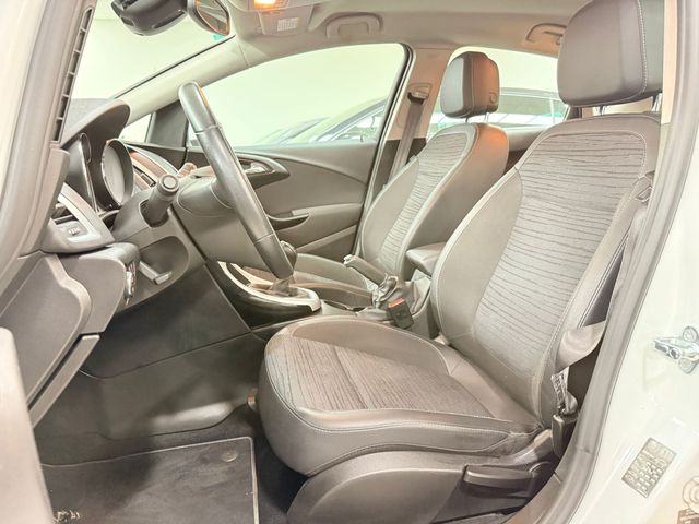 Opel Astra 2.0 CDTI 165 CV SELECTIVE 17" 2015