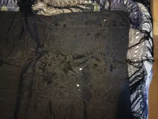 Mantón Isabelino Negro