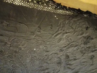 Mantón Isabelino Negro