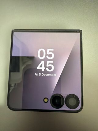 Samsung Galaxy Z Flip 7 Caja