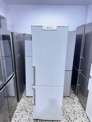 Nevera Balay con Garantia y Transporte
