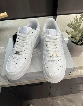 Air     force     1    Low     '07 blanco talla 45