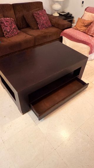 Mesa de centro elevable de madera