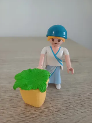 Playmobil Aldeana con cesta