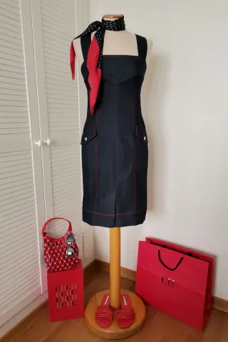 Vestido y camisa Carolina Herrera, 4