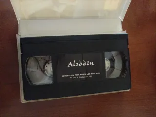 VHS Aladino y su lámpara maravillosa