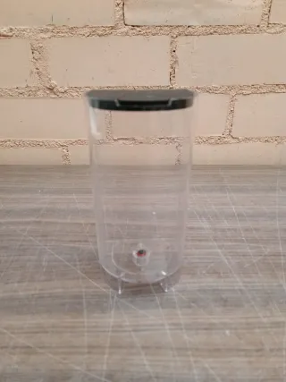 Depósito cafetera Nespresso Krups Inissia XN1005