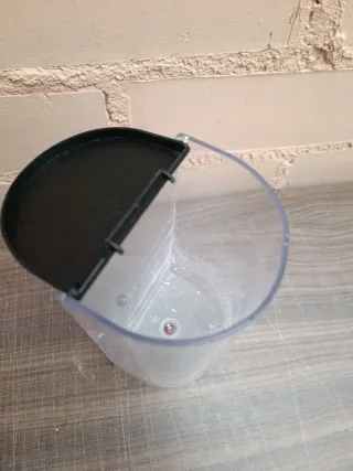 Depósito cafetera Nespresso Krups Inissia XN1005