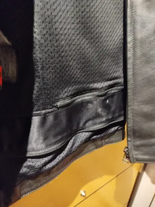 Chaqueta Ducati Dainese Negra y Blanca