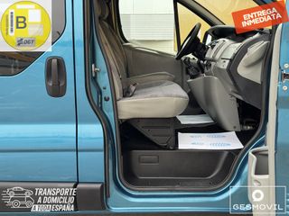 RENAULT TRAFIC PASSENGER 9 PLAZAS COMBI 2.5dCi 145