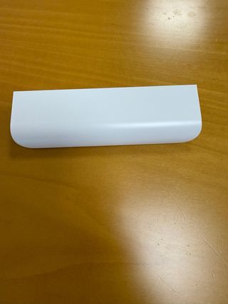 Tirador metal blanco lacado para mueble