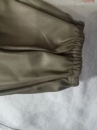 Chaqueta/Vestido Polipiel Verde Stradivarius