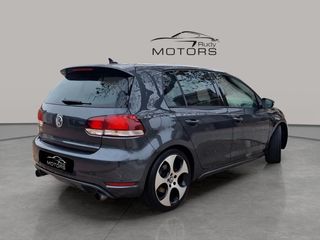 Volkswagen Golf 2.0 TSI 210cv DSG 6 vel GTI