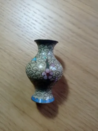 Lote 2 Mini Porcelanas Artesanales. 2 €