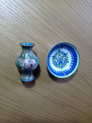 Lote 2 Mini Porcelanas Artesanales. 2 €