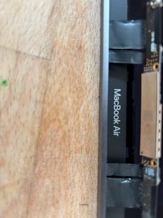 2 display MacBook Apple rotti, lcd rotto,