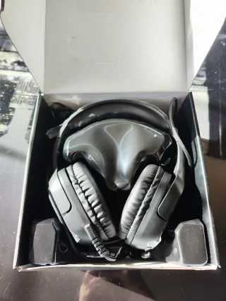 Auriculares Gaming KFA2 Sonar RGB