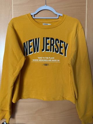 Sudadera Pull&Bear New Jersey Talla S