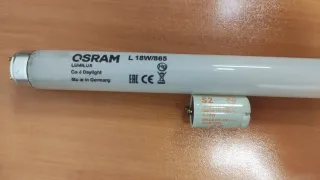 Vendo 8 tubos fluorescentes Osram Lumilux 18W/865.