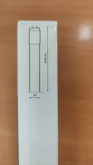 Vendo 8 tubos fluorescentes Osram Lumilux 18W/865.