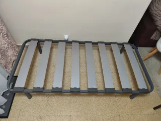 Cama individual de 90.