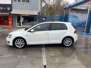 Volkswagen Golf VII