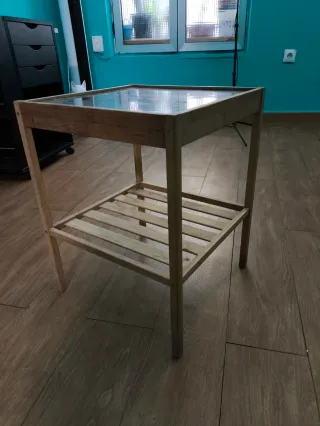 Mesa auxiliar madera y cristal