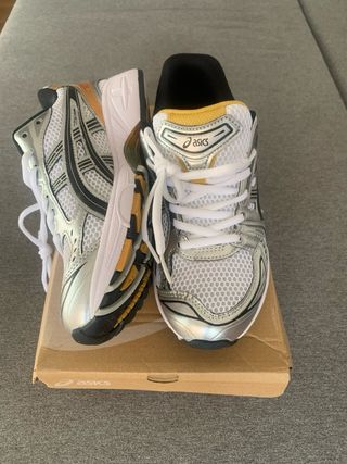 Zapatillas Asics Running Retro Y2K Blanco Plata