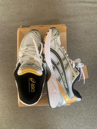 Zapatillas Asics Running Retro Y2K Blanco Plata