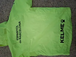 Chubasquero Kelme RCDE Amarillo talla 10 y 12