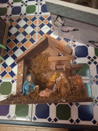 Portal de Belén con figuras