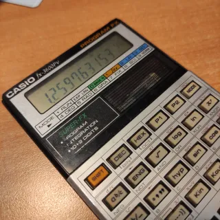 Calculadora Casio FX-3600PV