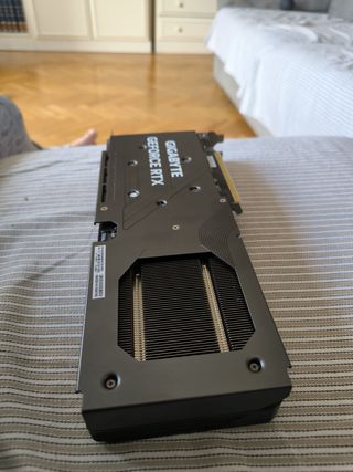 Tarjeta Gráfica Gigabyte GeForce RTX­­ 4060 GAMING