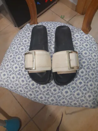 Chanclas Zara Home Talla 39 Beige/Negro