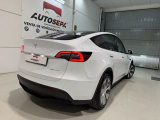 Tesla Model Y Gran Autonomía 4WD