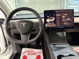 Tesla Model Y Gran Autonomía 4WD
