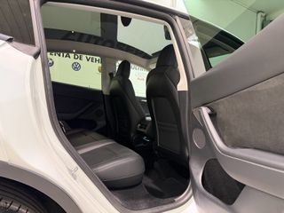 Tesla Model Y Gran Autonomía 4WD