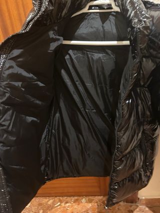 Chaqueta Moncler Negra Brillante