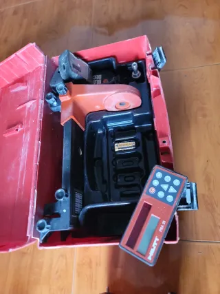 Nivel Láser Hilti PR 25 con Caja